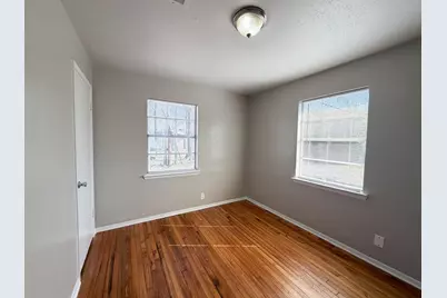 410 N Flat Street, Waxahachie, TX 75165 - Photo 10