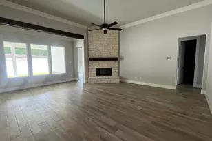 524 Lantana Dr, Weatherford, TX 76085 - Photo 4