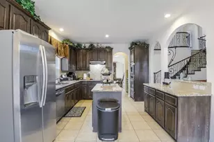 714 Carolyn T Hunt Dr, Cedar Hill, TX 75104 - Photo 6