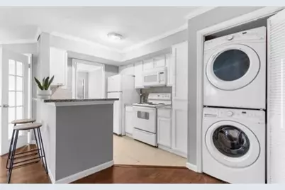 9839 Walnut Street #201, Dallas, TX 75243 - Photo 8