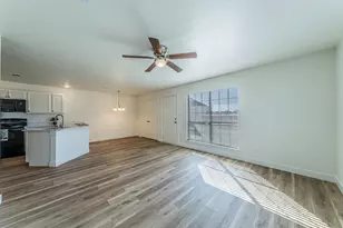 317 Jennifer Ct, Weatherford, TX 76086 - Photo 14