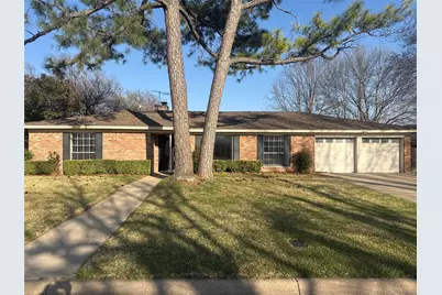 1740 Cynthia Lane, Hurst, TX 76054 - Photo 2