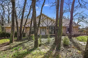 2712 Hartlee Ct, Denton, TX 76208 - Photo 2