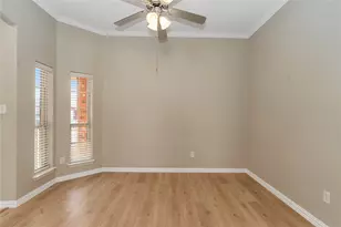 1517 White Willow Ln, Arlington, TX 76002 - Photo 14