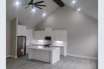 146 Hauser Place, Runaway Bay, TX 76426 - Photo 4