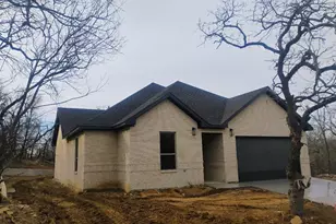 146 Hauser Pl, Runaway Bay, TX 76426 - Photo 2