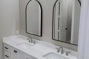 146 Hauser Pl, Runaway Bay, TX 76426 - Photo 6