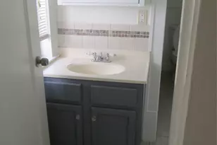 203 N Colson, Dallas, TX 75246 - Photo 12