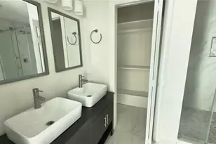 913 Rosewood Hills Dr, Garland, TX 75040 - Photo 22