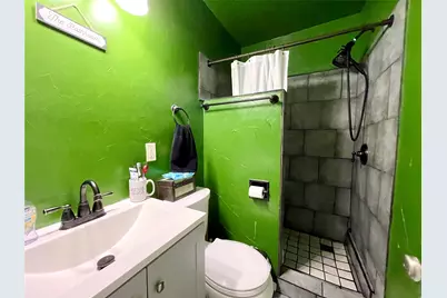 209 N Bowie Street, Jacksboro, TX 76458 - Photo 16