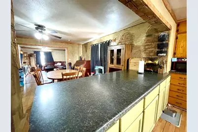 209 N Bowie Street, Jacksboro, TX 76458 - Photo 8