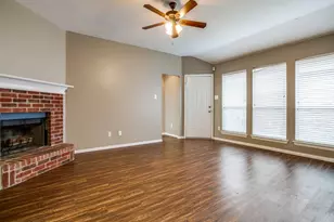 129 Lipan St, Greenville, TX 75402 - Photo 4