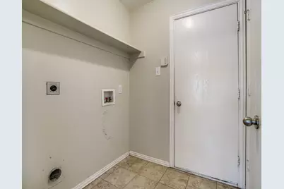 129 Lipan Street, Greenville, TX 75402 - Photo 14