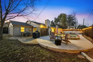 919 Mockingbird Dr, Grapevine, TX 76051 - Photo 14