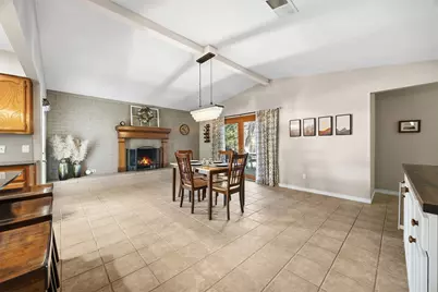 919 Mockingbird Drive, Grapevine, TX 76051 - Photo 24