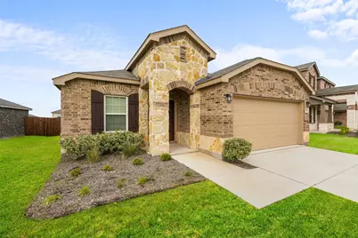 2062 Pleasant Knoll Circle, Forney, TX 75126 - Photo 4