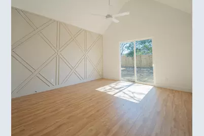 2702 Valentine Street, Dallas, TX 75215 - Photo 12