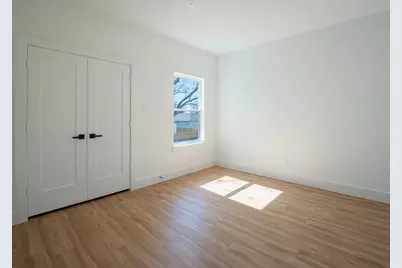 2702 Valentine Street, Dallas, TX 75215 - Photo 20