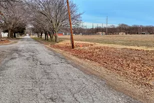 Tbd W Williams St, Saint Jo, TX 76265 - Photo 1