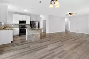 8616 Star Thistle Dr, Fort Worth, TX 76179 - Photo 6