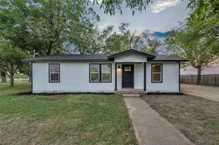 1300 Co Rd 1550, Chico, TX 76431 - Photo 2