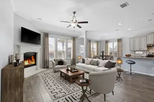 14740 Rocky Face Ln, Fort Worth, TX 76052 - Photo 2