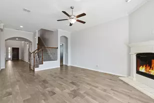 14740 Rocky Face Ln, Fort Worth, TX 76052 - Photo 4