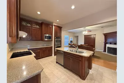 15026 Blakehill Drive, Frisco, TX 75035 - Photo 4