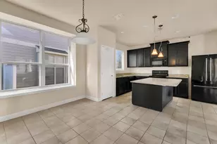 1044 Holly Anne Ln, Aubrey, TX 76227 - Photo 2