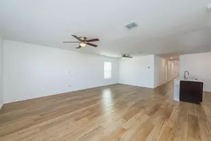 2724 Evening Side Ct, Fort Worth, TX 76179 - Photo 14