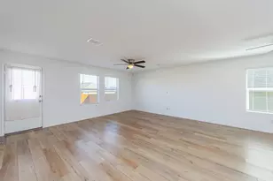 2724 Evening Side Ct, Fort Worth, TX 76179 - Photo 12