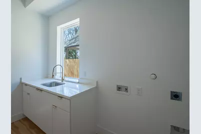 2706 Valentine Street, Dallas, TX 75215 - Photo 24