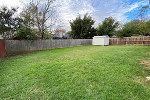 2800 Kempton Dr, Arlington, TX 76001 - Photo 12