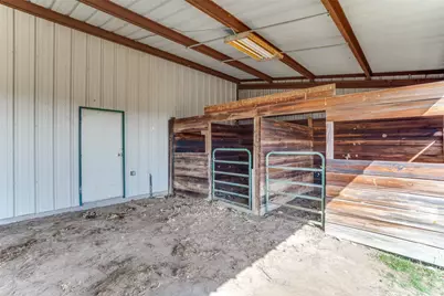 11845 Fm 2449, Ponder, TX 76259 - Photo 36