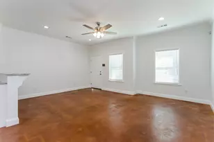 910 W Knox St, Ennis, TX 75119 - Photo 10