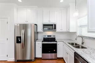 910 W Knox St, Ennis, TX 75119 - Photo 16