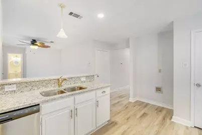 2112 Meadowview Drive, Corinth, TX 76210 - Photo 8