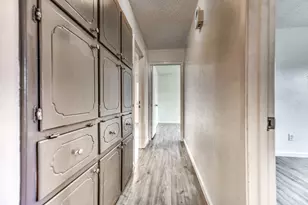 1505 W Lamar Blvd, Arlington, TX 76012 - Photo 10