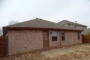 5428 Maverick Dr, Grand Prairie, TX 75052 - Photo 28