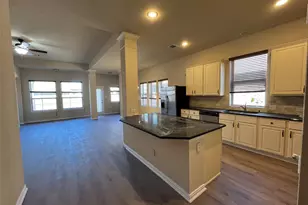 1409 Toucan Dr, Little Elm, TX 75068 - Photo 6