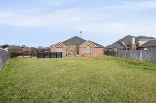 1801 Rim Rock Tr, Mansfield, TX 76063 - Photo 32