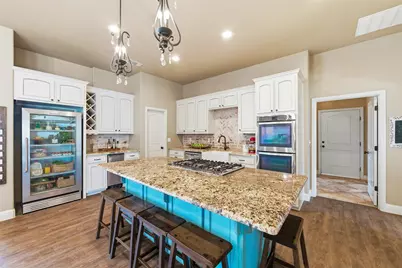 128 E Remuda Court, Fort Worth, TX 76108 - Photo 4