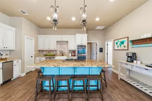 128 E Remuda Ct, Fort Worth, TX 76108 - Photo 6