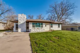 7724 Gaston Ave, Benbrook, TX 76116 - Photo 1