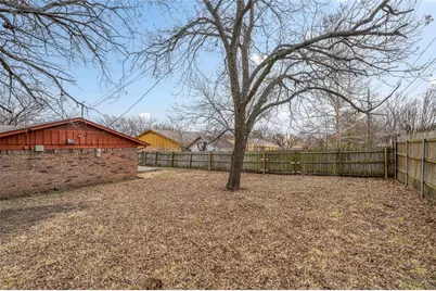 702 Hillside Drive, Sherman, TX 75090 - Photo 24