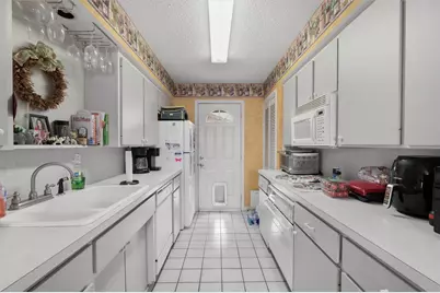 702 Hillside Drive, Sherman, TX 75090 - Photo 12