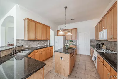 5325 Dove Creek Drive, Fort Worth, TX 76244 - Photo 8