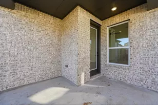 2068 Cuellar Wy, Van Alstyne, TX 75495 - Photo 20