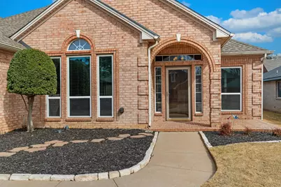 2517 Early Bird Drive, Arlington, TX 76001 - Photo 2