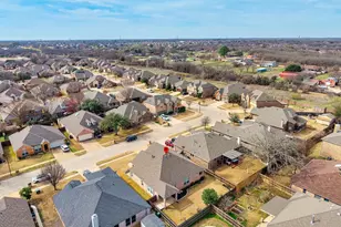 2517 Early Bird Dr, Arlington, TX 76001 - Photo 30